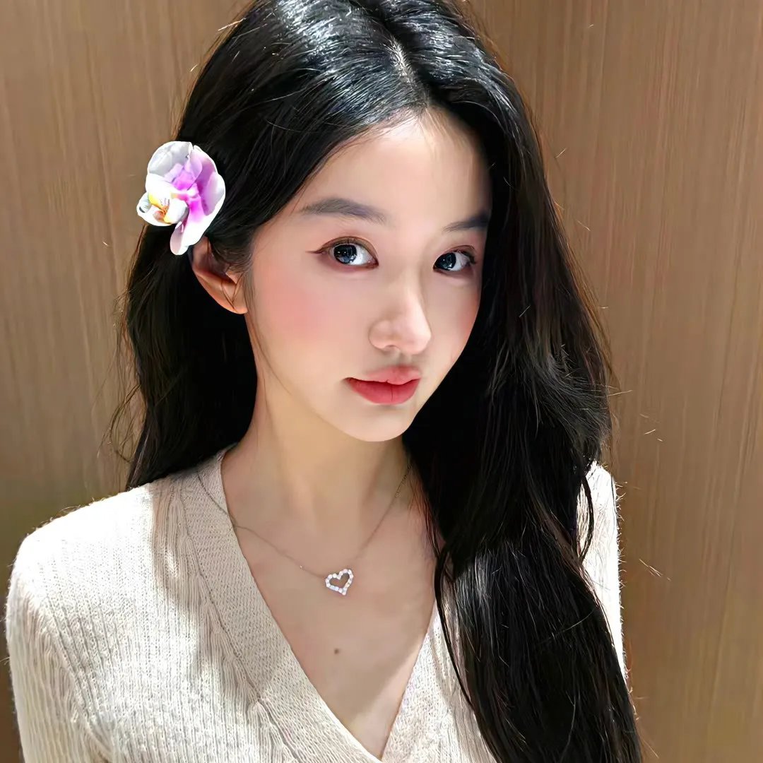 女猫